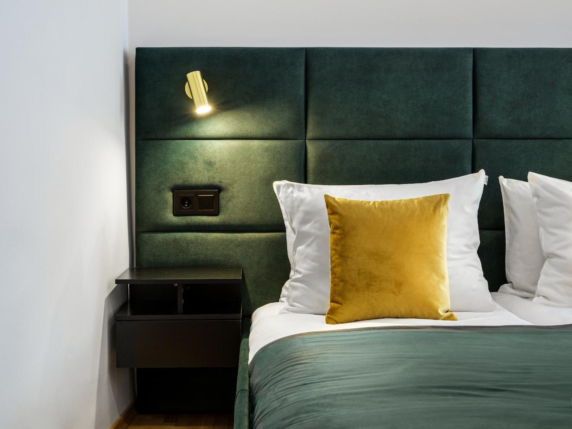 Tyzenhauz Apartments Old Town คราคูฟ ภายนอก รูปภาพ